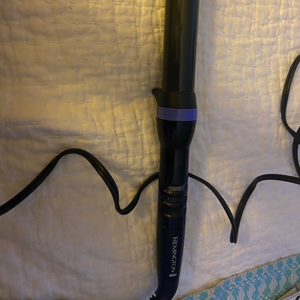Curling wand by Remington